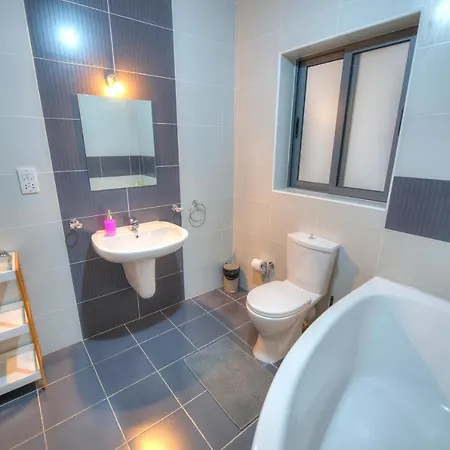 Appartement Large And Modern 2bedroom With Balcony Glub1-1