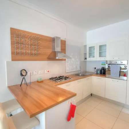 Large And Modern 2bedroom With Balcony Glub1-1 * Gzira