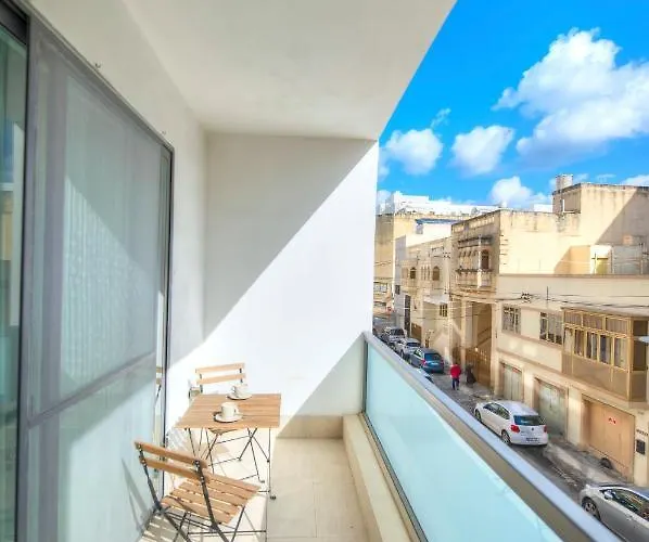 Large And Modern 2bedroom With Balcony Glub1-1